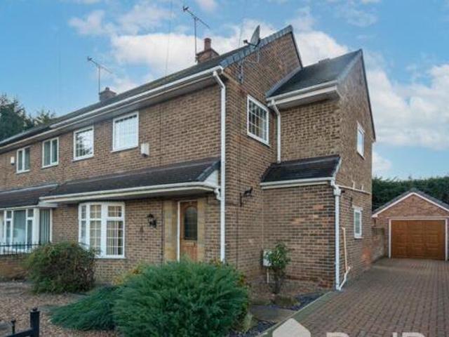 House for sale in Pontefract, West Yorkshire