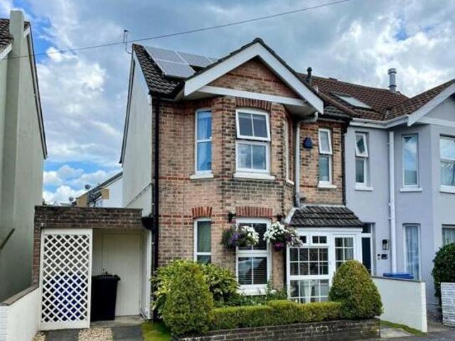 House for sale in Poole