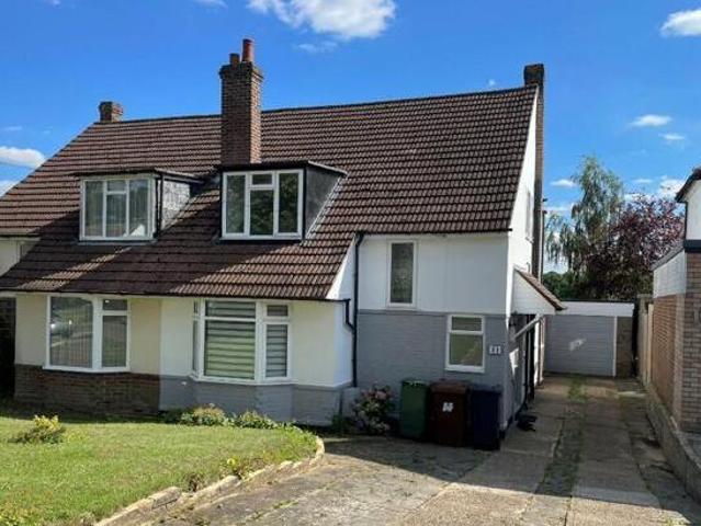 House for sale in Oakmere, Potters Bar