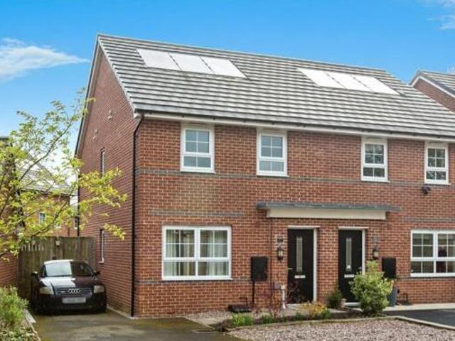 House for sale in Higher Bartle, Lancashire