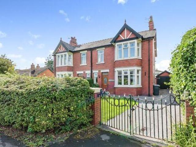 House for sale in Higher Bartle, Lancashire