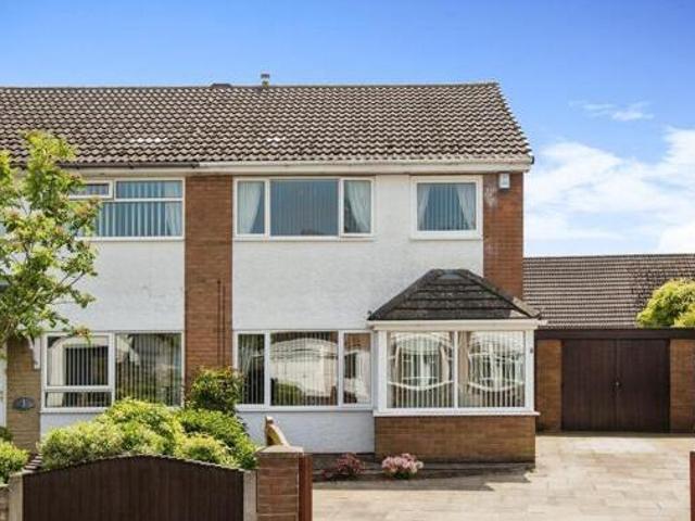 House for sale in Higher Bartle, Lancashire