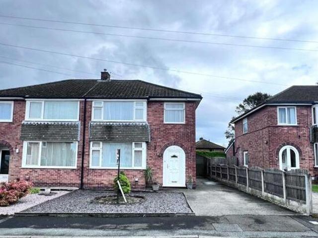 House for sale in Higher Bartle, Lancashire