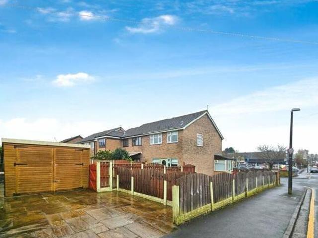 House for sale in Sharoe Green, Higher Bartle