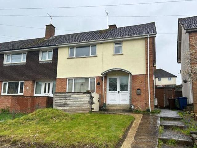 House for sale in Priors Park, Tewkesbury