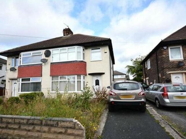 House for sale in Pudsey, West Yorkshire