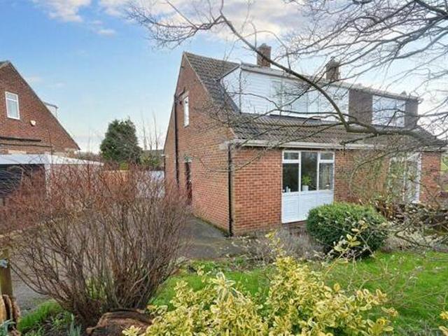 House for sale in Pudsey, West Yorkshire
