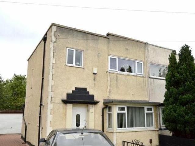 House for sale in Pudsey, West Yorkshire