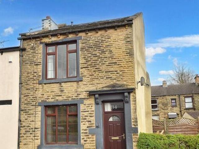 House for sale in Pudsey, West Yorkshire