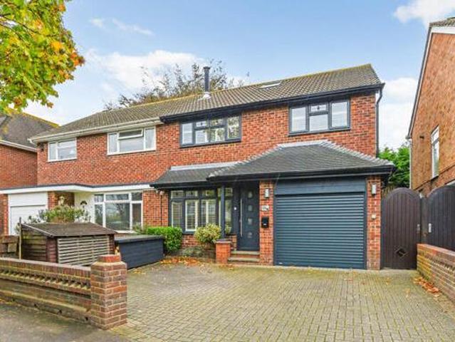 House for sale in Spring Vale, Hampshire