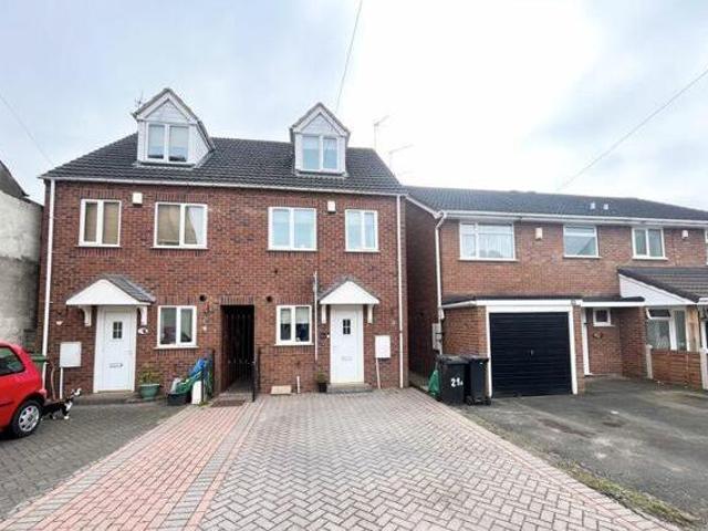 House for sale in Brierley Hill, West Midlands