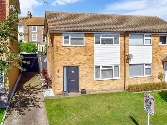 House for sale in West Cliff, Acol