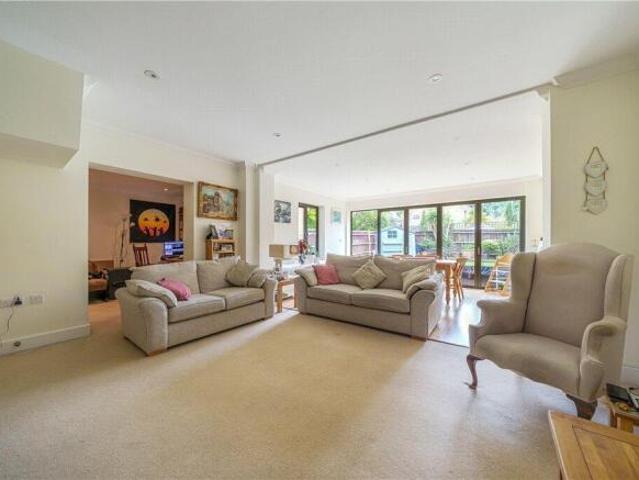 Farm for sale in Beckenham, Greater London