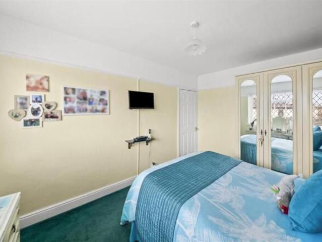 Farm for sale in London Borough of Hillingdon, Greater London