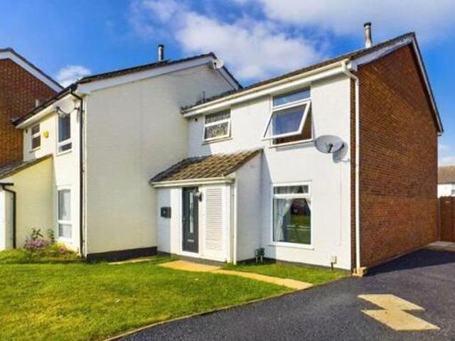 House for sale in Northampton, Northamptonshire