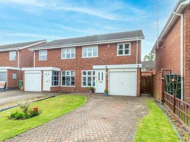 House for sale in Winyates, Redditch