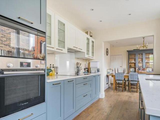 House for sale in Red Hill, Surrey