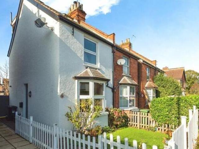 House for sale in Whitebushes, Red Hill