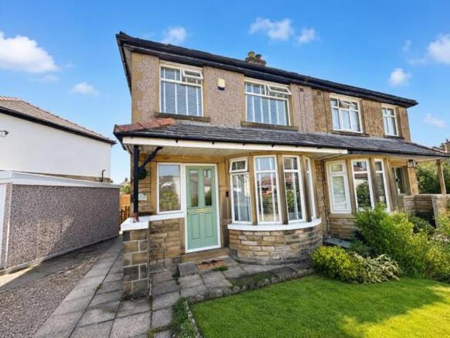 Farm for sale in Buttershaw, West Yorkshire