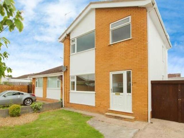 House for sale in Rhyl, Wales