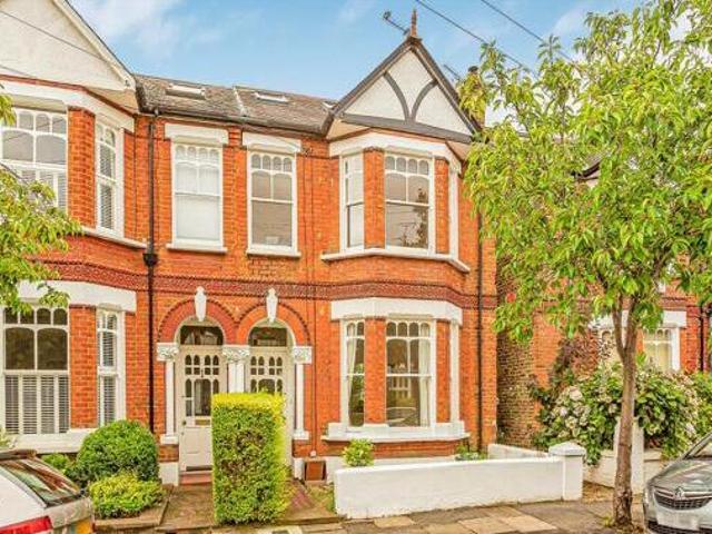 House for sale in Deepcut, Surrey
