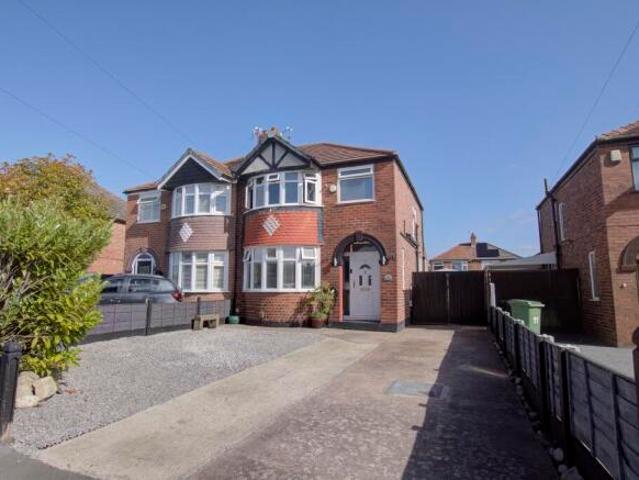 Farm for sale in Sankey Bridges