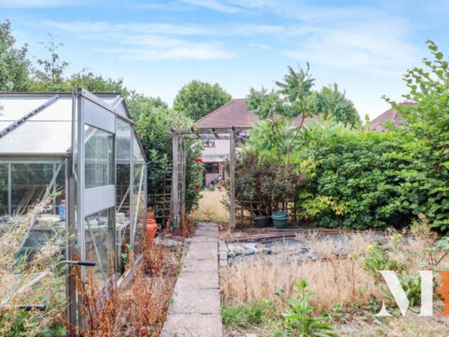 Farm for sale in Canley Gardens, West Midlands