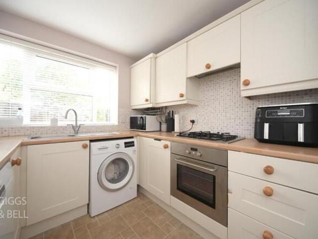 Farm for sale in Luton
