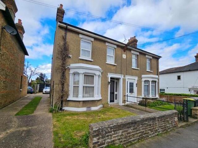 House for sale in Great Stambridge, Barling