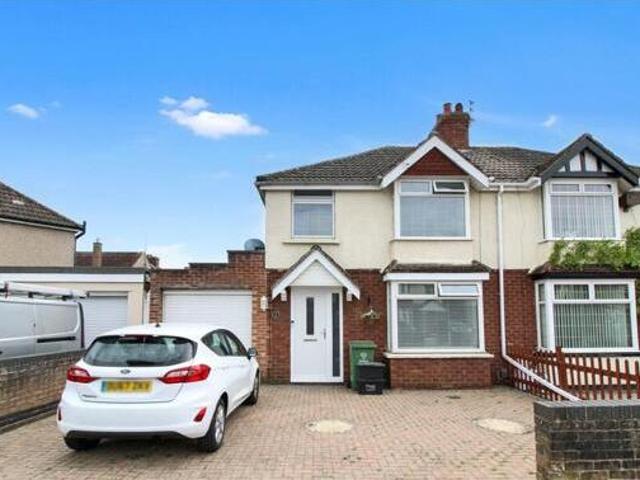 House for sale in Swindon, England
