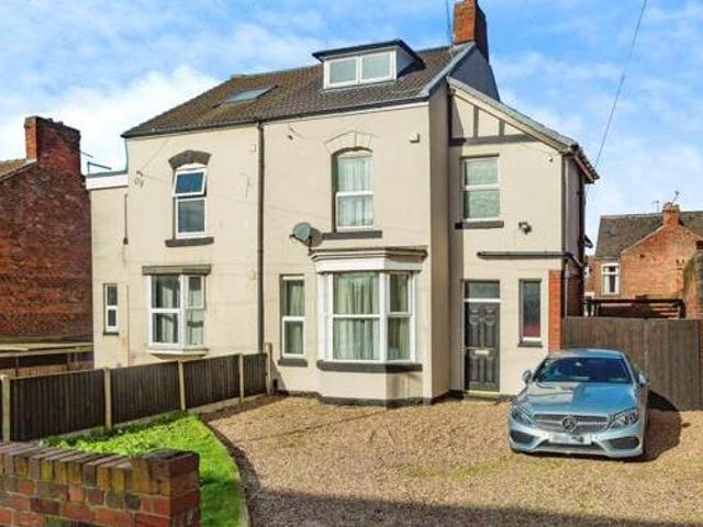 House for sale in Clifton, South Yorkshire