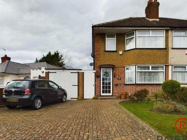 House for sale in Ruislip, Greater London