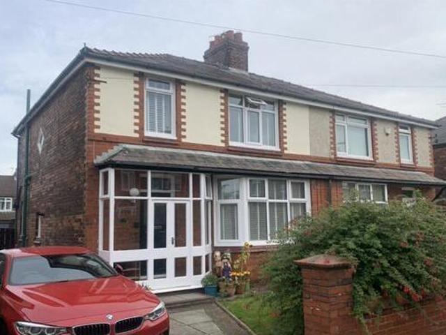 House for sale in Halton