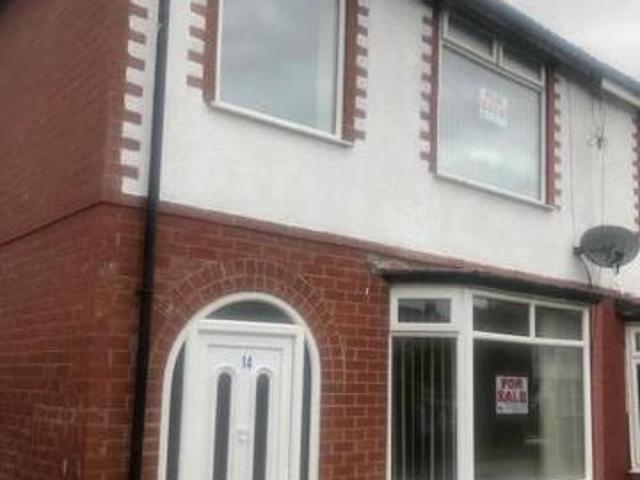House for sale in Halton