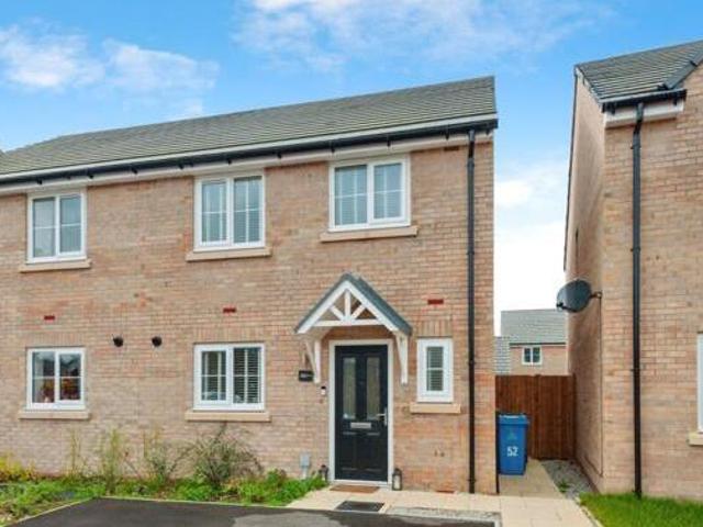 House for sale in Halton
