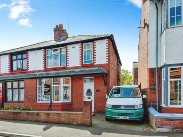 House for sale in Halton