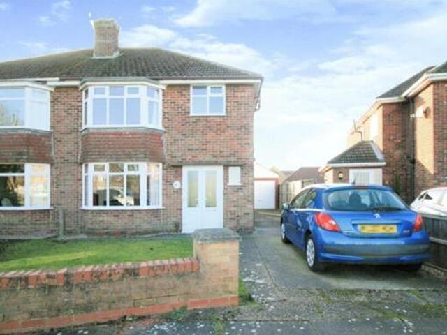 House for sale in Grimsby, Greater Lincolnshire