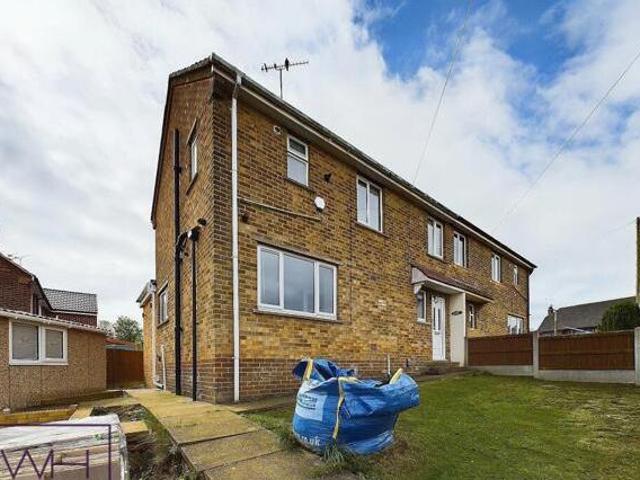 House for sale in Scawsby, South Yorkshire