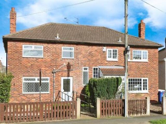 House for sale in Scawsby, South Yorkshire