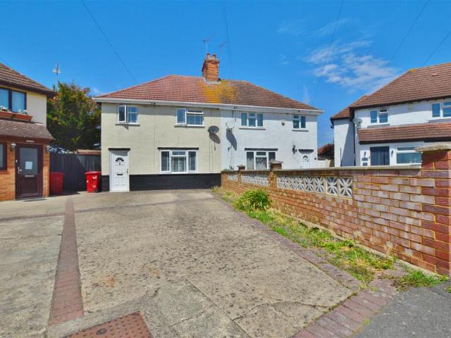 Semi Detached House for sale in Slough