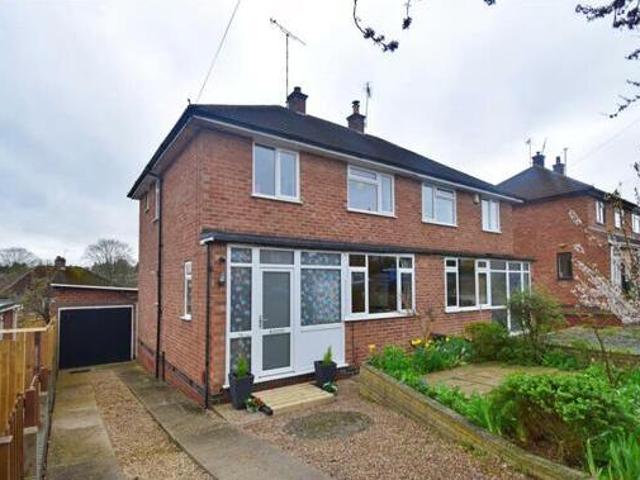 House for sale in Overslade, New Bilton