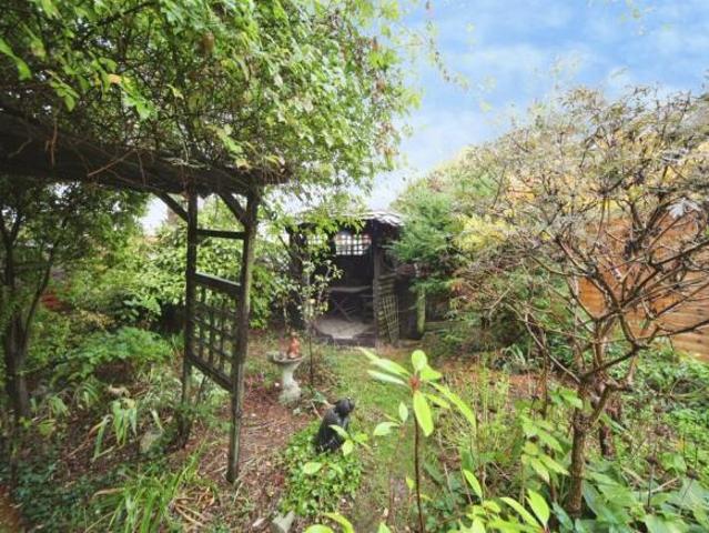 Farm for sale in Luton