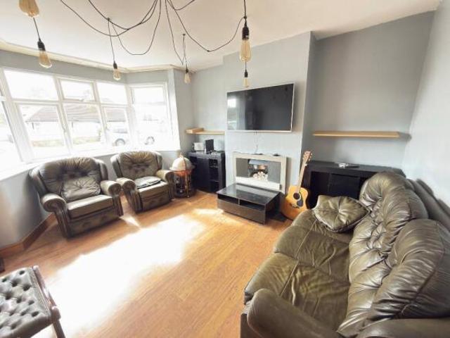 Farm for sale in Luton, England