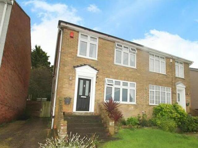 House for sale in Sheerness, Oad Street
