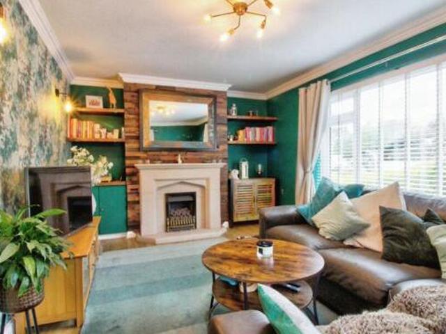House for sale in Ecclesfield, South Yorkshire