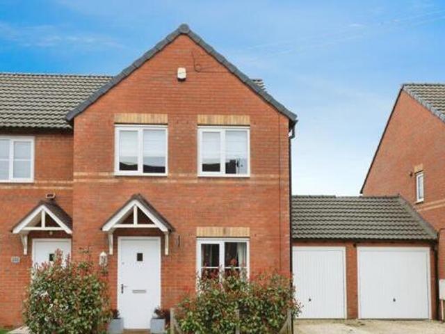 House for sale in Manor Top, Sheffield