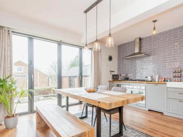 House for sale in Wharncliffe Side, South Yorkshire