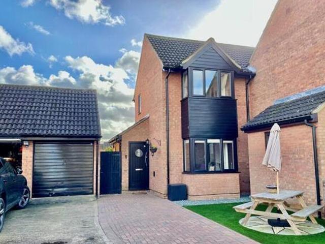 House for sale in Shefford Hardwick, Shefford