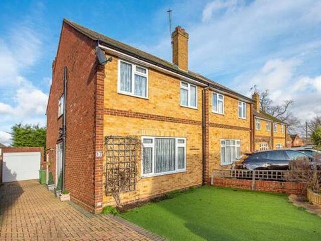 House for sale in Lower Halliford, Surrey