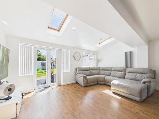 Farm for sale in Walsgrave On Sowe, West Midlands